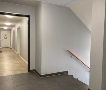 Moderne , seniorengerechte Wohnung mit Wohnberechtigungsschein - Photo 3