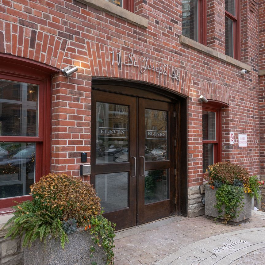 For Lease - 11 St Joseph Street Unit# 1607, Toronto, Ontario - Photo 1
