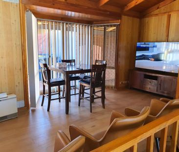 Neat & Tidy Fully Furnished 3-Bedroom Unit - Photo 1