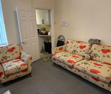 3 Bed Terraced House, Dunton Street, LE3 - Photo 3