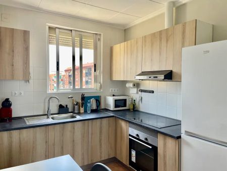 Avinguda Doctor Peset Aleixandre, Valencia, Valencian Community 46009 - Photo 4