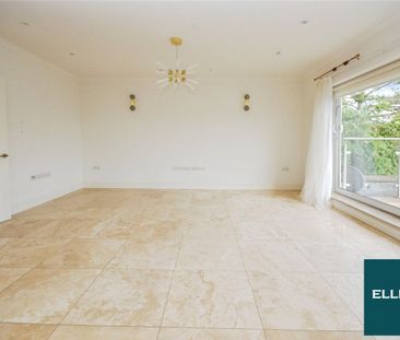 The Vale, NW11, Golders Green - Photo 1