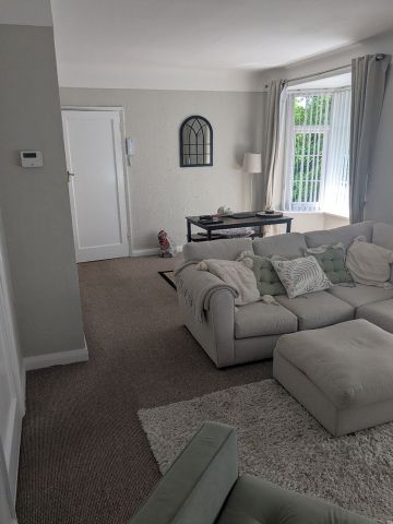 2 Bed Flat, Shrewsbury Road, CH43 - Photo 2
