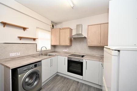 30 Benburb Street, Belfast, BT12 6JG - Photo 4