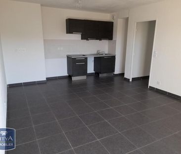 Location Appartement 3 pièces 59m² LE LUC 83340 - Photo 3