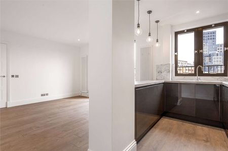 A bright top floor one bedroom apartment with a terrace. - Photo 5