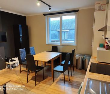 Appartement te huur - Photo 1