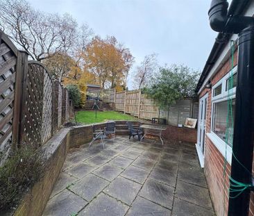 1 bedroom in a house share to rent - Photo 1