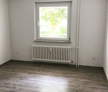 Geräumige 3-Zimmer-Wohnung mit Balkon und Abstellraum - Foto 1
