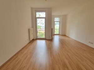 Schumannstr. 5, Wohnung 3 ~~~ Balkon, Bad mit Wanne, Abstellraum im Treppenhaus, Keller - Photo 4