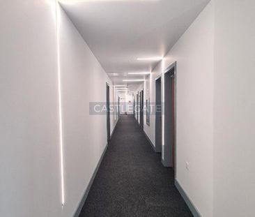 1 bedroom in a flat share to rent - Photo 5