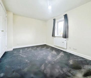 2 bedroom semi-detached house to rent - Photo 2