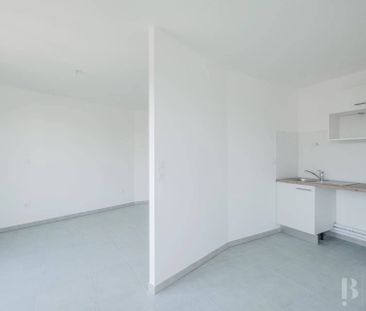 Rental Apartment Bordeaux Saint-Jean - Photo 6