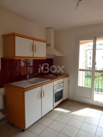 Appartement 3 pièce(s) 65.98 m² - Photo 3