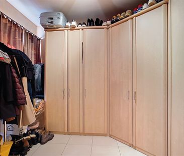 Mooi afgewerkt appartement met 2 slaapkamers en dressing - Photo 2