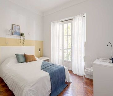 Avenida da Igreja, Lisbon, Lisbon 1700 - Photo 4