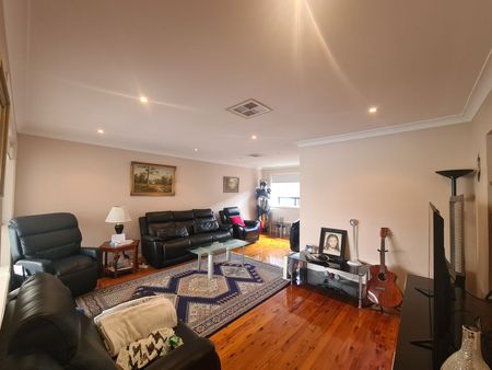 58 Longstaff Avenue, 2170, Chipping Norton Nsw - Photo 4