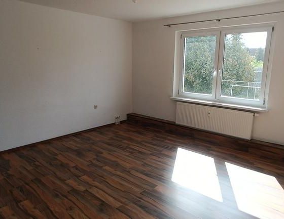 Helle und ruhige 3-Raum Wohnung in Koßdorf - Foto 1