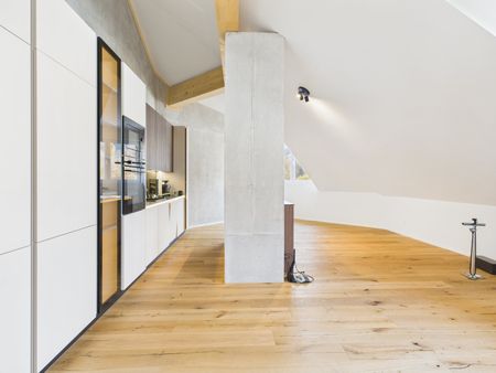 3.5 Zimmer, 110 m², 2. Stock - Photo 3