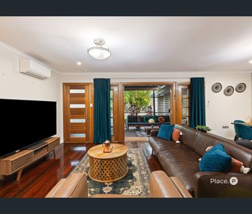 A Peaceful Cul-De-Sac Sanctuary with Modern Comforts - Photo 6