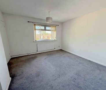 2 bedroom end of terrace house to rent - Photo 1