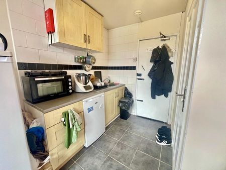 St Augustines Street, Norwich - Photo 3