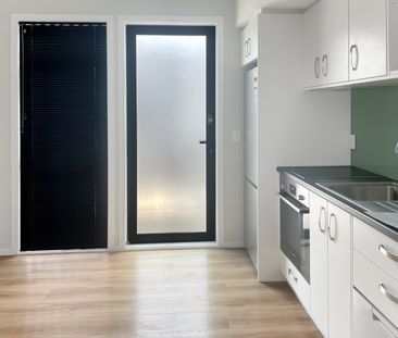 Central Hutt Vibes - Photo 4