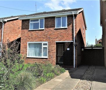 3 bedroom detached house to rent - Photo 2