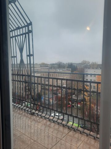 Czteropokojowe w kamienicy z tarasem i balkonami. - Zdjęcie 3