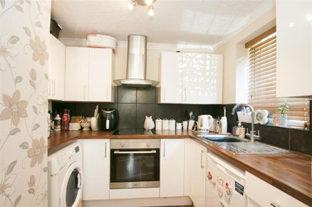 1 bedroom apartment to rent - Photo 4