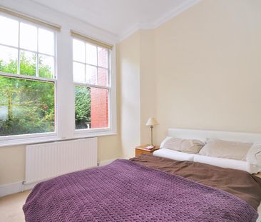 Alexandra Park Road, Muswell Hill, London, N10 - Photo 4