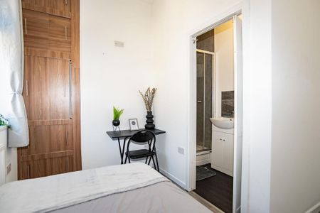 4 bedroom house to rent - Photo 4