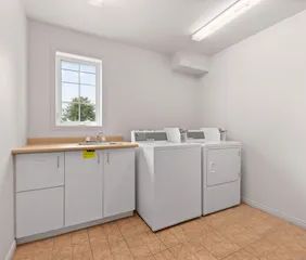 1 room apartment of 85m² in Trois-Rivières - Photo 2