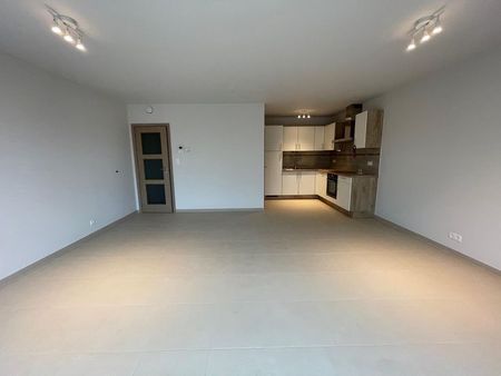 Appartement te huur - Foto 5