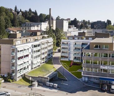 central city apartment with balcony - Foto 5