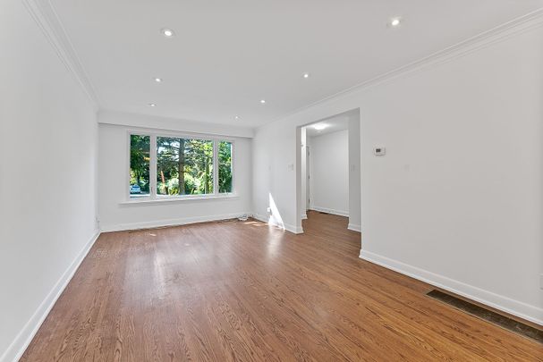 For Lease - 60 Juliana Court, Toronto, Ontario - Photo 1