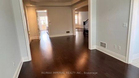 Detached Home For Lease | W9235867 - Photo 5