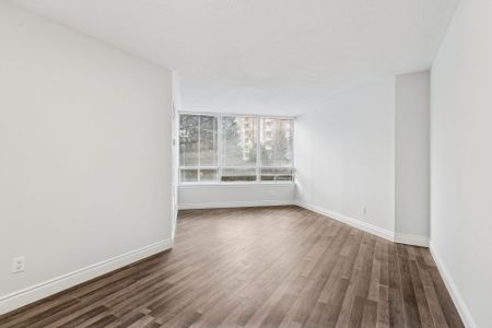 For Lease - 120 Promenade Circle Unit# 206, Vaughan, Ontario - Photo 2