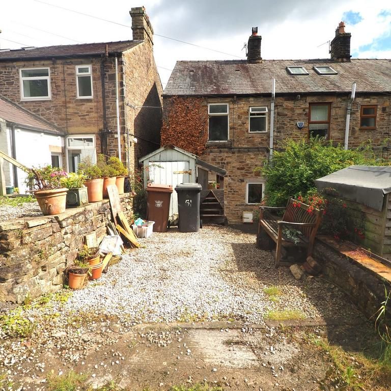 2 bedroom terraced house to rent - Photo 1