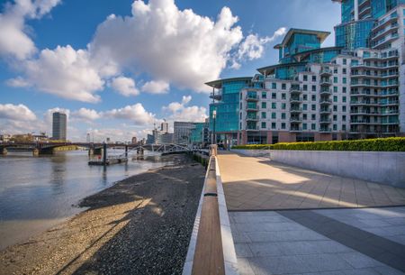 St George Wharf, Vauxhall, SW8 - Photo 3