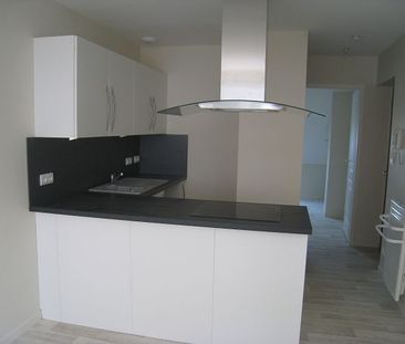 Location Appartement 2 pièces 25m² ORLEANS 45000 - Photo 4