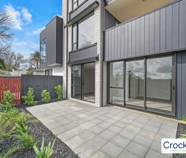 Brand New Apartment at the heart of Te Atatu South - Photo 6