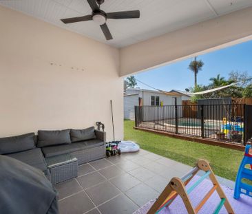 Family Home with Shed & Pool! - Photo 5