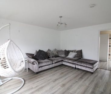 Blackbyres Court, Barrhead - Photo 1