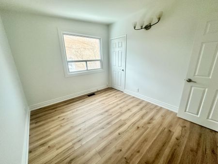 For Lease - 69 Roywood Drive Unit# Entire House, Toronto, Ontario - Photo 5