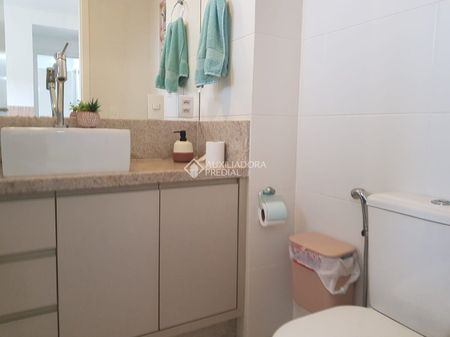 Apartamento com 2 quartos e 64m² para alugar em Camaquã, Porto Alegre. - Photo 2