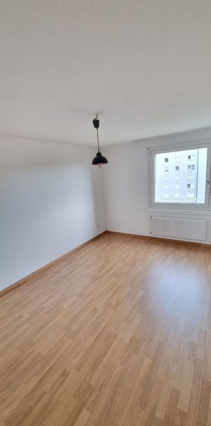 This is the end of your search for a place to live - Photo 1