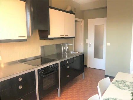 Location appartement 4 pièces - 95.3m² à Troyes (10000) - Photo 5