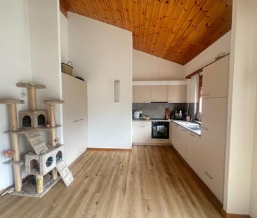 A LOUER - BEL ATTIQUE 3.5PCES RENOVE - Photo 2