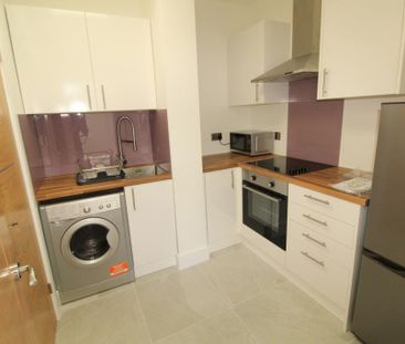 Studio to rent - Photo 3
